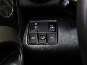 Внедорожник Toyota RAV4 2012 года, 1349000 рублей, Краснодар