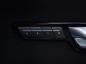 Внедорожник Land Rover Range Rover Evoque 2012 года, 1855000 рублей, Краснодар