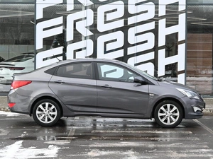 Седан Hyundai Solaris 2014 года, 749000 рублей, Волгоград