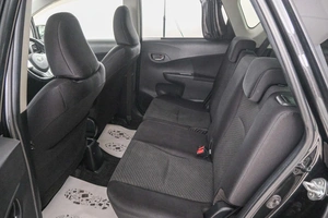 Хетчбэк Toyota Ractis 2011 года, 899000 рублей, Красноярск