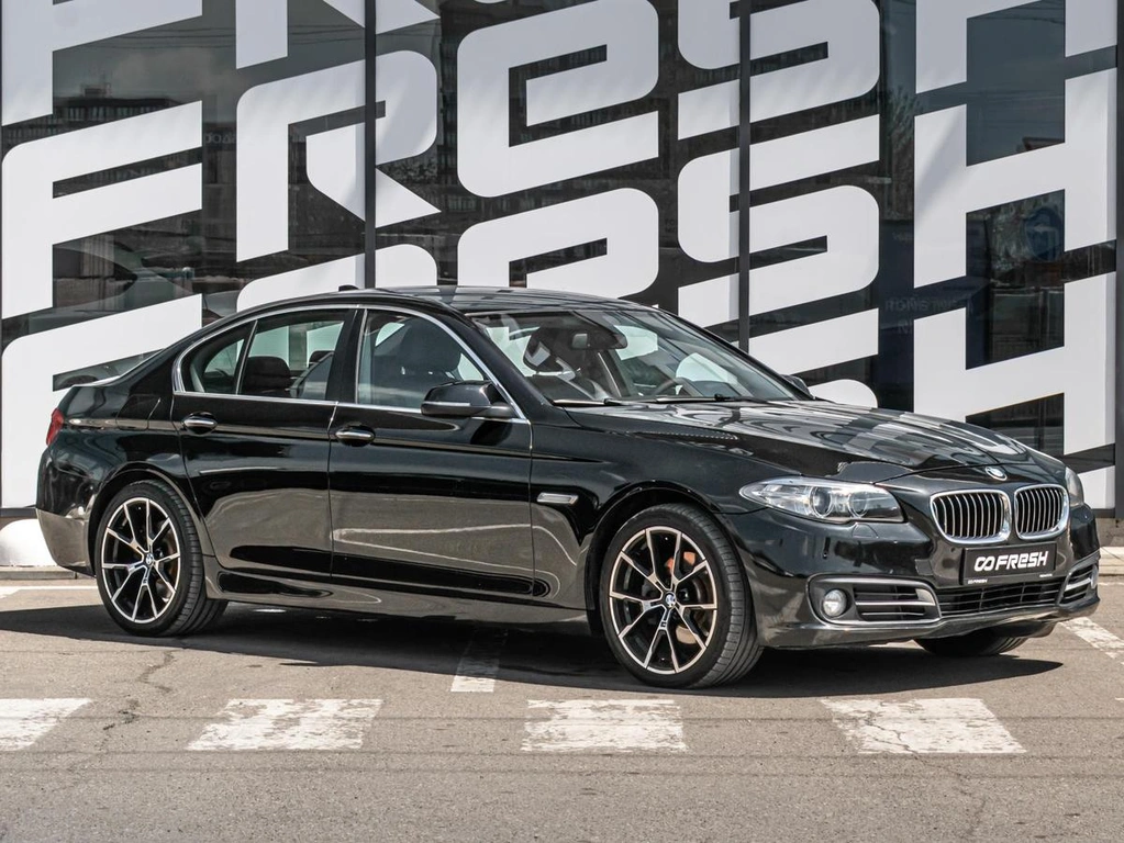 Седан BMW 5 серия 2013 года, 1900000 рублей, Краснодар