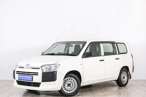 Универсал Toyota Probox 2016 года, 1069000 рублей, Красноярск
