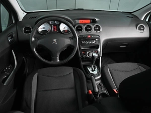 Седан Peugeot 408 2013 года, 840000 рублей, Аксай