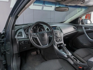 Хетчбэк Opel Astra 2013 года, 999000 рублей, Сургут