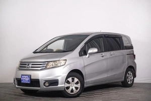 Минивэн Honda Freed 2012 года, 1149000 рублей, Томск