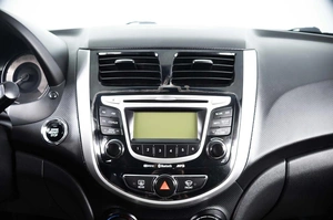 Хетчбэк Hyundai Solaris 2012 года, 839000 рублей, Пермь