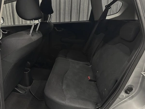 Хетчбэк Honda Fit 2013 года, 740000 рублей, Красноярск