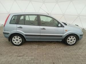 Хэтчбек Ford Fusion 2006 года, 450000 рублей, Клинцы