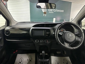 Хетчбэк Toyota Vitz 2018 года, 1120000 рублей, Ачинск