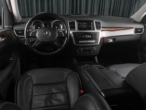 Внедорожник Mercedes-benz M-класс 2013 года, 2499000 рублей, Тюмень