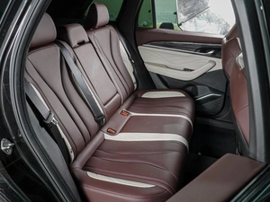 Внедорожник Geely Monjaro 2023 года, 3199000 рублей, Воронеж