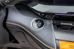 Лифтбек Changan UNI-V 2023 года, 2449000 рублей, Барнаул