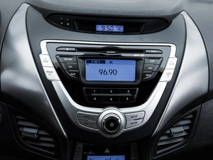 Седан Hyundai Elantra 2011 года, 850000 рублей, Ставрополь