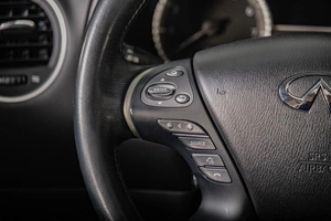 Внедорожник Infiniti QX60 2017 года, 2899000 рублей, Томск