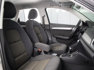 Внедорожник Audi Q3 2014 года, 1760000 рублей, Омск