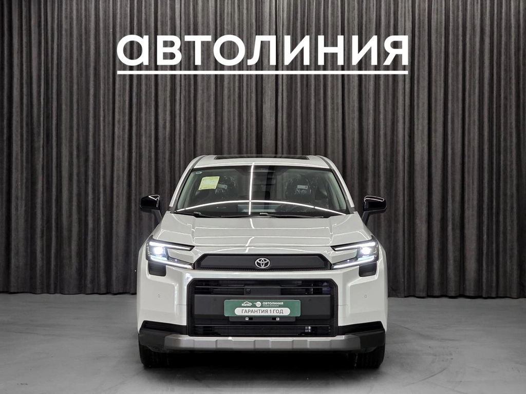 Внедорожник Toyota RAV4 2026 года, 3999000 рублей, Красноярск
