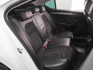 Лифтбек Skoda Superb 2015 года, 1429000 рублей, Воронеж