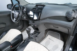 Хетчбэк Chevrolet Spark 2012 года, 669000 рублей, Челябинск