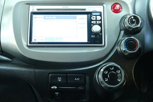 Хетчбэк Honda Fit 2010 года, 699000 рублей, Омск