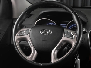 Внедорожник Hyundai ix35 2012 года, 1249000 рублей, Тюмень
