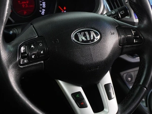 Внедорожник Kia Sportage 2013 года, 1299000 рублей, Воронеж