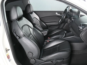 Хетчбэк Audi A1 2010 года, 1249000 рублей, Аксай