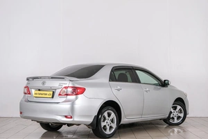 Седан Toyota Corolla 2011 года, 1199000 рублей, Красноярск