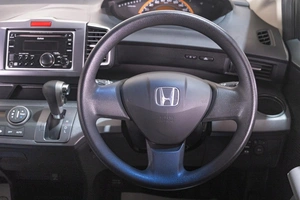 Минивэн Honda Freed 2009 года, 1119000 рублей, Томск