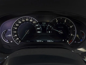Седан BMW 5 серия 2017 года, 2815000 рублей, Красный Пахарь