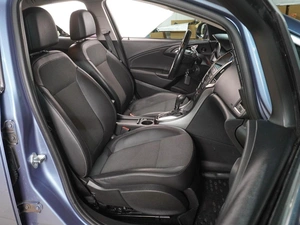 Хетчбэк Opel Astra 2010 года, 699000 рублей, Воронеж