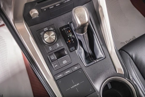 Внедорожник Lexus NX 2019 года, 3399000 рублей, Томск