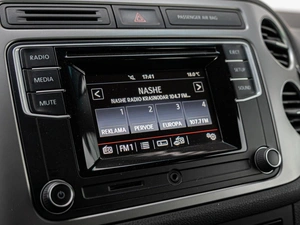 Внедорожник Volkswagen Tiguan 2015 года, 1169000 рублей, Краснодар