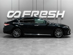 Седан Toyota Camry 2023 года, 3729000 рублей, Тюмень