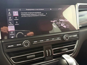 Внедорожник Porsche Macan S 2019 года, 7595000 рублей, Красноярск