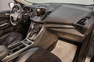 Внедорожник Ford Kuga 2017 года, 1749000 рублей, Челябинск