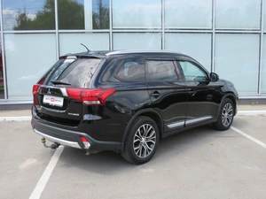 Внедорожник Mitsubishi Outlander 2016 года, 1995000 рублей, Брянск