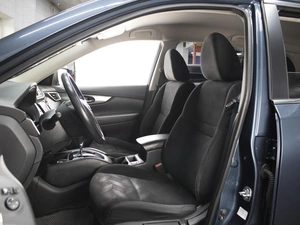 Внедорожник Nissan X-Trail 2015 года, 1390000 рублей, Омск