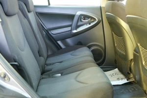 Внедорожник Toyota RAV4 2012 года, 1549000 рублей, Омск