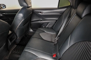 Седан Toyota Camry 2018 года, 2739000 рублей, Пермь