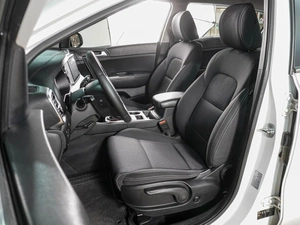 Внедорожник Kia Sportage 2017 года, 2049000 рублей, Воронеж