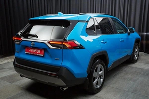 Внедорожник Toyota RAV4 2019 года, 3578000 рублей, Красноярск