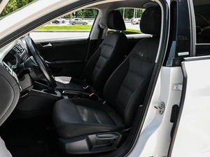 Седан Volkswagen Jetta 2014 года, 1040000 рублей, Волгоград