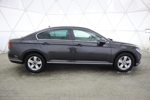 Седан Volkswagen Passat 2017 года, 2049000 рублей, Обнинск