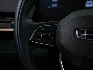Внедорожник Geely Monjaro 2023 года, 3331444 рублей, Москва