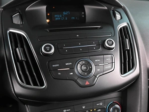 Седан Ford Focus 2016 года, 1099000 рублей, Ростов-на-Дону