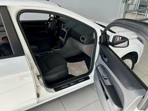 Хэтчбек Ford Focus 2011 года, 650000 рублей, Брянск