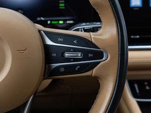 Минивэн Voyah Dream 2023 года, 4248000 рублей, Краснодар