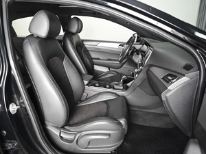 Седан Hyundai Sonata 2017 года, 1718000 рублей, Ставрополь