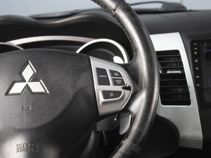 Внедорожник Mitsubishi Outlander 2008 года, 1130000 рублей, Омск