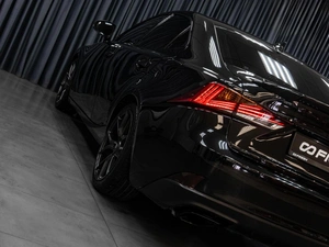 Седан Lexus IS 2018 года, 2949000 рублей, Тюмень